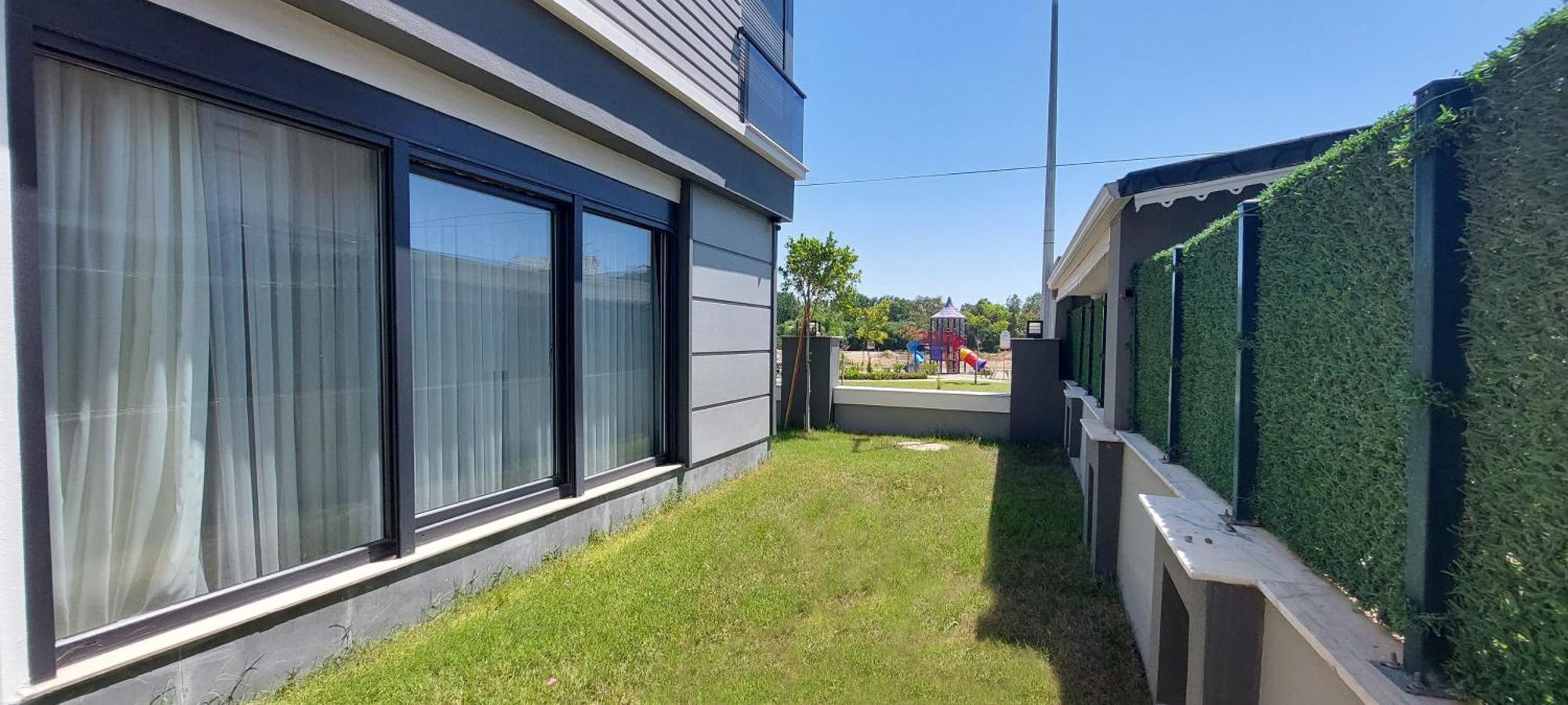 Daire New Flat With Big Living Spaces 1 Near By Lara *